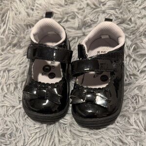 Stride Rite bow Mary Jane’s